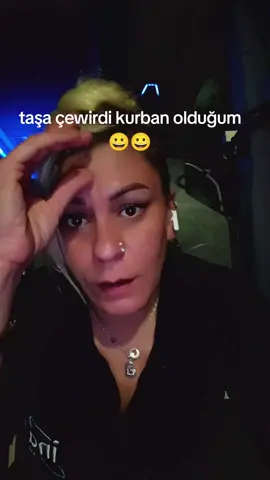sen beni sanmaki rahat içinde🤔🤔#taşaçevirdikurbanolduğum #mutlugidengünlerimiyasaçevirdi #tiktokkeşfetealbeni #tutmazsasilicem #tiktokkeşfetimiaçartık 