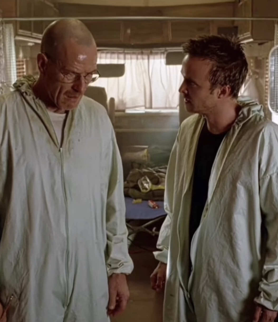 Best friends.. ||#breakingbad #jessepinkman #walterwhite #fyp #abosnow 