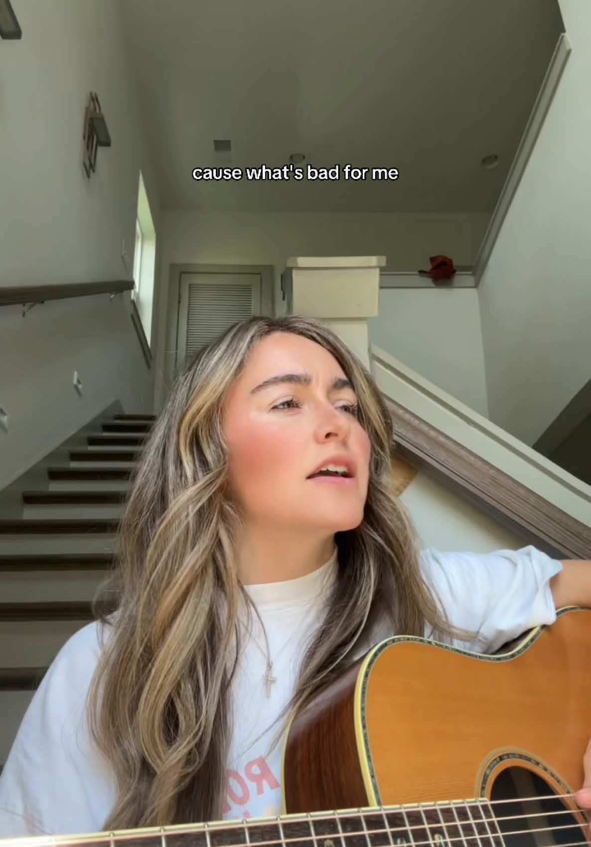 Having a little bit of a sick day😭 but here’s a new one  ✍🏼: @Jon Wood  #singersongwriter #countrymusic #kaylinroberson #otiginalmusic 