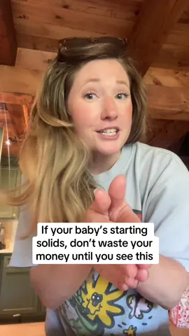 Testing all the baby feeding must haves. From sippy cups to spoons and bibs, here’s what actually makes starting solids and water easier… and what doesn’t. Have you tried any of these? And how the heck are we getting them to drink and hold their own bottle? 🆘🙏🏻 #startingsolids #babyledweaning #sixmonthsold #babyfood #sippycup 
