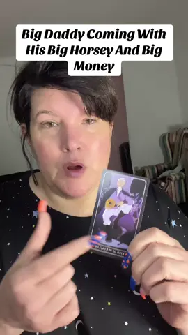 Big Daddy Coming With His Big Horsey and His Big Money #tarot #tarotreading #lovereading 