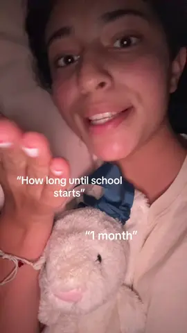 1 week… 😳😱🤯 #relatable #fyp #viral #1week #school 