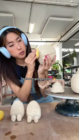 Too many sneak peaks on what i’ve been working on!!! 🫣🥚💖 #pottery #ceramics #dayinmylife #hobby #jellycat 