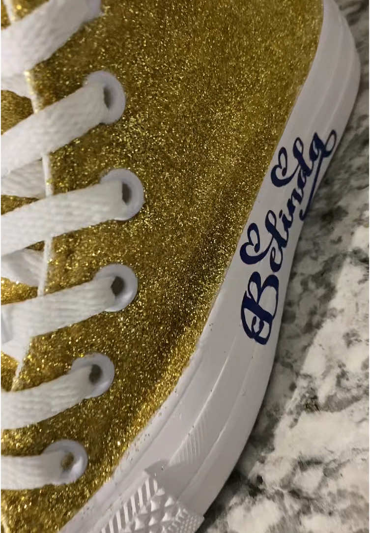 Customs quince shoes #fyp #fypシ #customshoes #shoes #quinceañera #zbcxya 