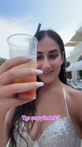 Tanto l’importante é postare sui social 🤣 #fyp #perte #financialfreedom #copytradingforex #tiktokitaly🇮🇹 