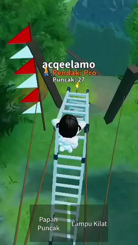 takut keinjek gak sih 😫 tapi sering kesenggol kakak2 disini terus jatoh T___T #foryoupage #gunungdaunroblox 
