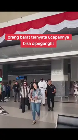Melly mike tepati janji datang ke pacu jalur #mellymike #fypシ゚viral #pacujalur #pacujalurkuantansingingi #wonderfulindonesia 