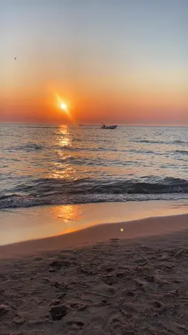 #summervibes #beachvibes #sunset #sea #27 