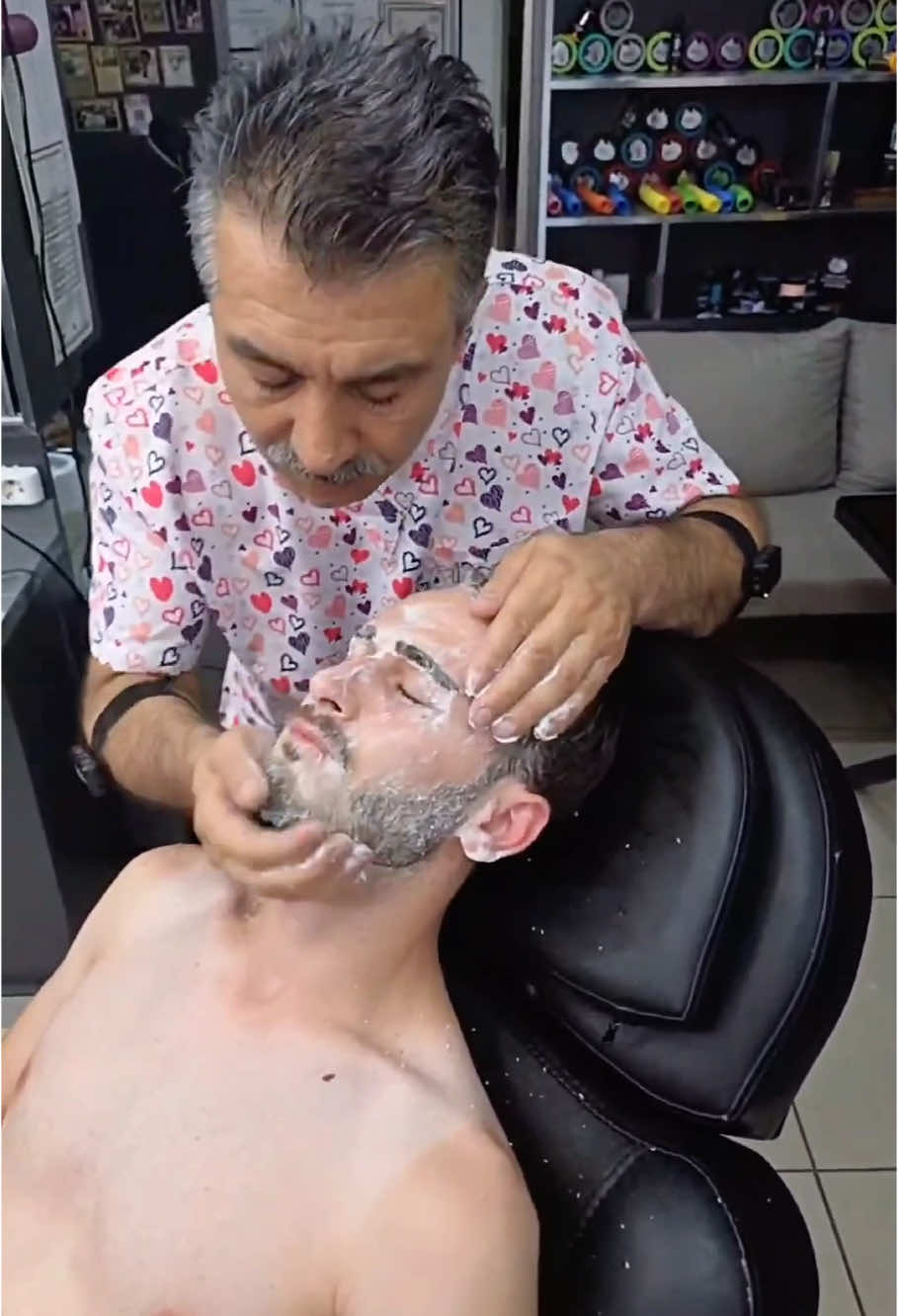 🛑Fall In Love In This Chair, With His Massage Service||  Cre: ASMR Munur Onkan 👉 #massage #headwashing #skincare #relaxing #relax #trending #fypシ