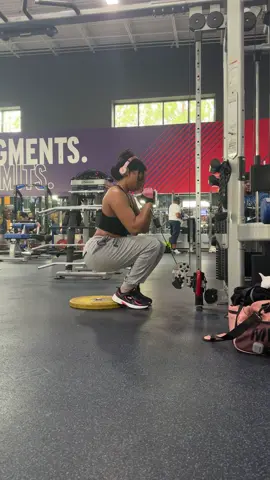 Actually it’s very peaceful ☺️ to workout by yourself ❤️ #gym #GymTok #foryoupage #tiktok #viral 