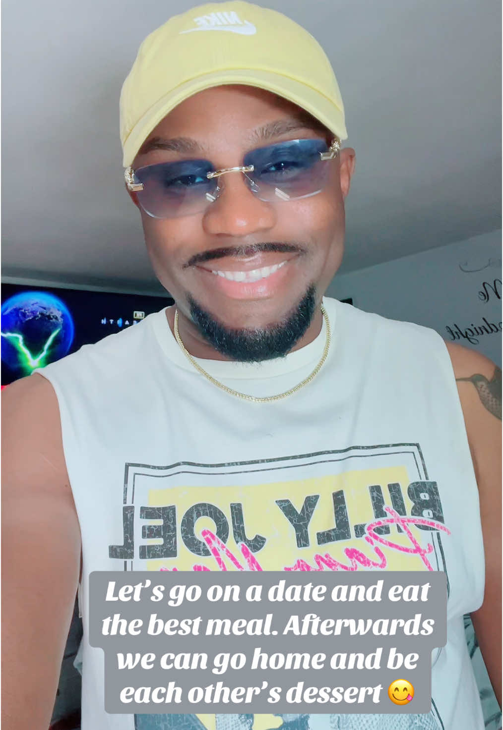 #foryoupage #smiles #fyp #handsome #summer2025🌴☀️ 