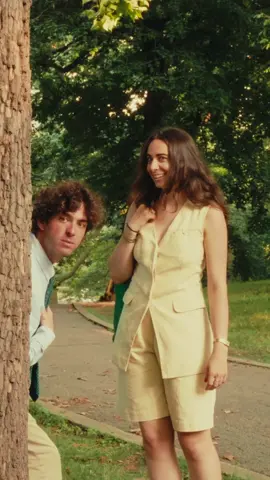 What do you do when you have love at first sight?  A scene from “Good To See You” now streaming for free on YouTube.  #dating #comedy #nyc 