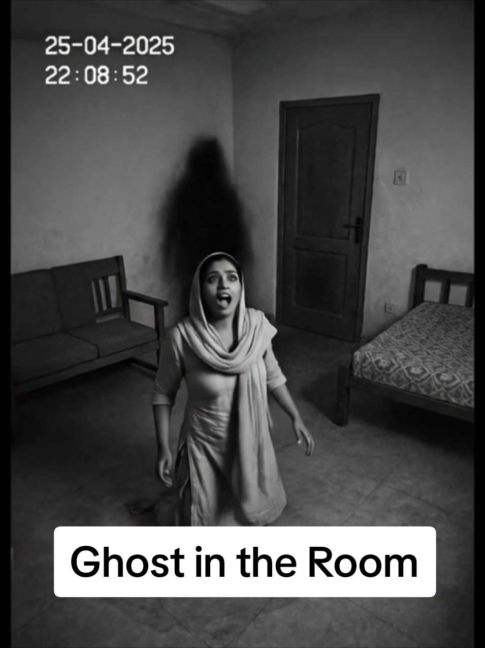 A Maid while mopping the floor feels the presence of a supernatural creature #paranormal #haunted #fyp #scary #explore 