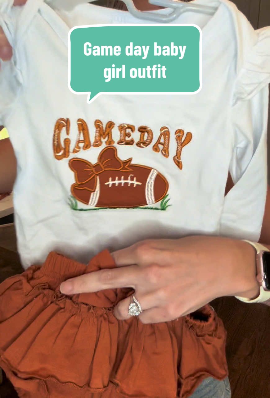 THIS OUTFIT! Reese will be in the best fit for her brothers football games! #football #babygirl #babytok #babyfashion #CapCut 