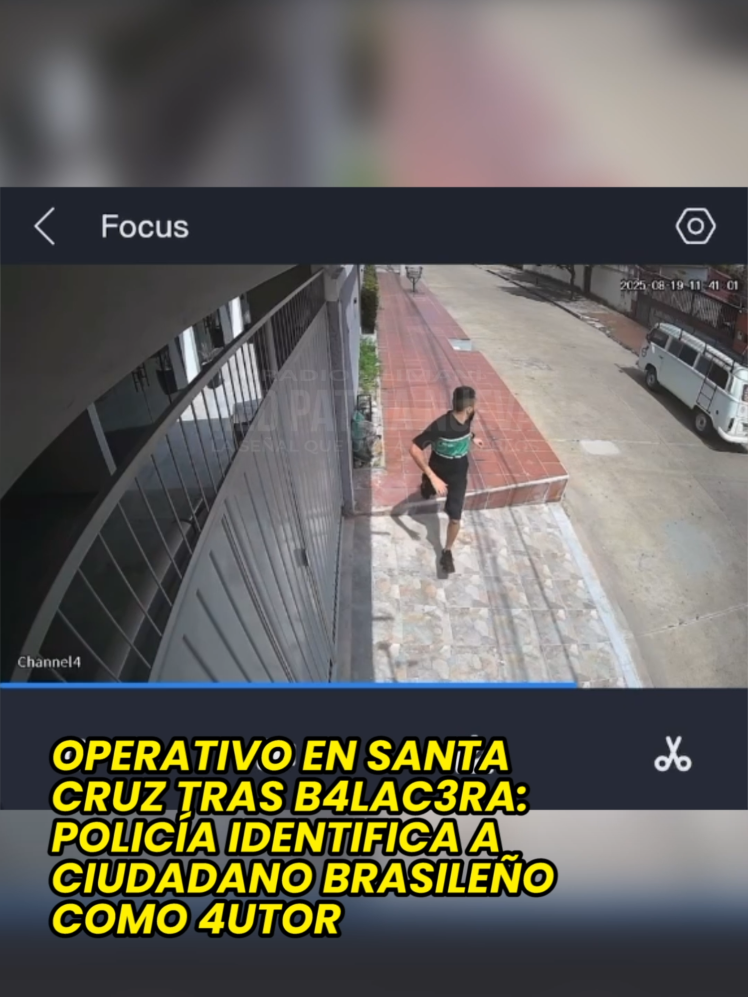 El subcomandante departamental de la Policía, Jorge Silva, informó que tras la b4lacera registrada en la avenida Busch de Santa Cruz, donde un policía resultó herido, se identificó a un ciudadano brasileño como 4utor del hecho. Actualmente se ejecutan operativos en el cordón ecológico para dar con su paradero. ⚠️ #SantaCruz #OperativoPolicial #Seguridad #PolicíaBoliviana #Bolivia #Noticias #RedPatriaNueva