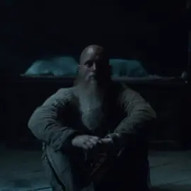 تشهد أيامي 😞😞 #vikings #ragnarok #الفايكنج #باريس #نتفلكس 