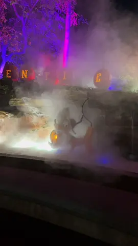 Don’t need to jump in the parks to see Halloween decorations, downtown has plenty! #halloween #spooky #disneyland #disney #disneytiktok #distok #disneyparks #disneyadult #oogieboogiebash #fyp #disneyedit 