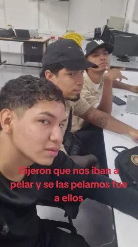 venga socio venga 🤫 . . . #caliyork #fyp #viral #pirlo #boomerang 