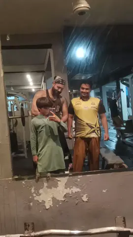 Zamane Jali 🔥💪#foryou #foryoupage #foryoupageofficiall #iffbpro #arnoldclassic @Dimple Boy 👑😎 @🐍 MUHAMMAD🐍 