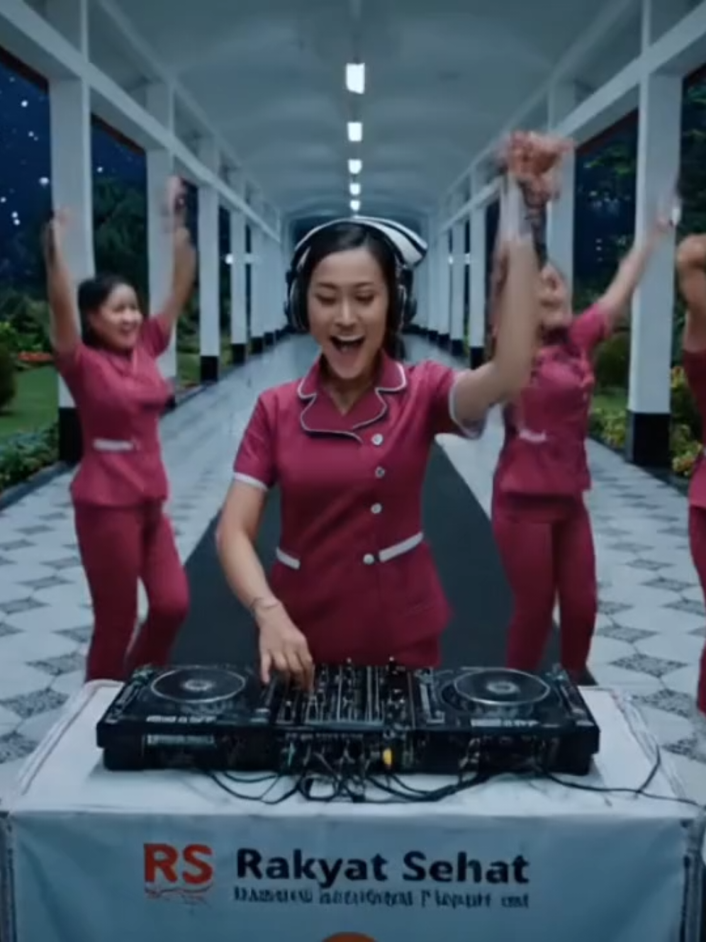 Membalas @taufik_prasetyo_ramadhan DJ RS Rakyat Sehat #jdviralltiktok #fypagee #djremix #dj #rumahsakit 