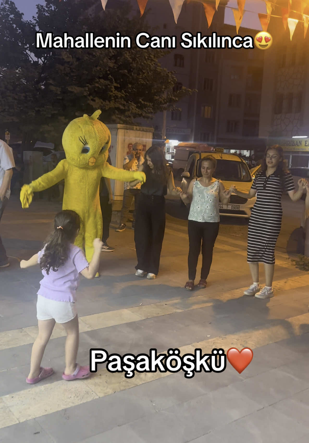 MALATYA’lılar Nerenin Keşfetinde Acaba🤨 #fenomencivciv #cityorganizasyon #fypage #keşfetteyizzz #keşfettengelenlertakipetsin #dance #funny #halaybaşı 