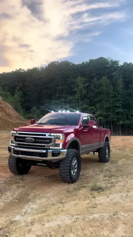 Since yall like these walk around vids so much here ya go 