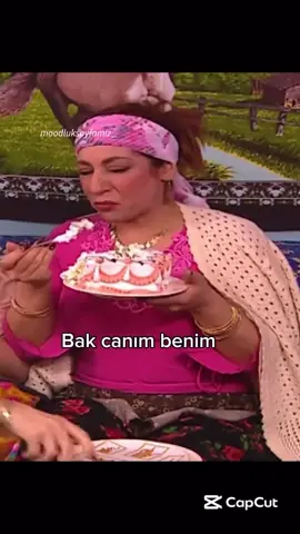 #keşfet #keşfetteyizzz #cennetmahallesi #pembe #para 
