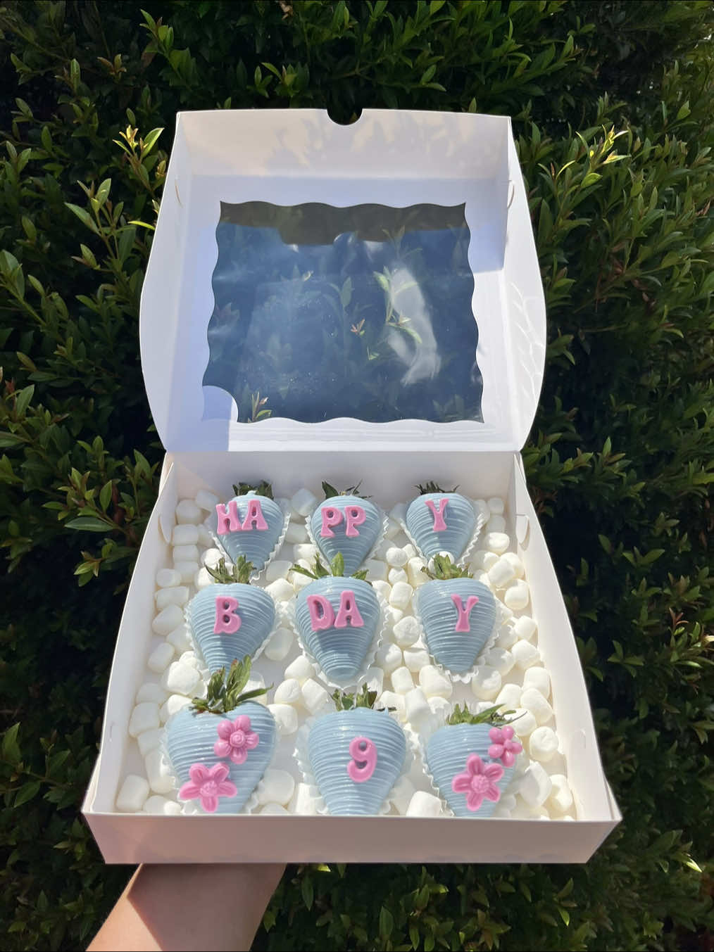 #fyp #chocolatecoveredstrawberries #fresasconchocolate #treatmakeroftiktok 