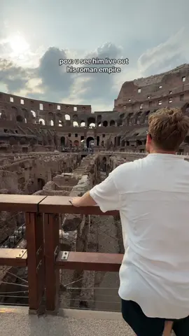 THE roman empire 💀 @Johnny McIntyre #rome #colosseum #gladiator #romanempire #travel 