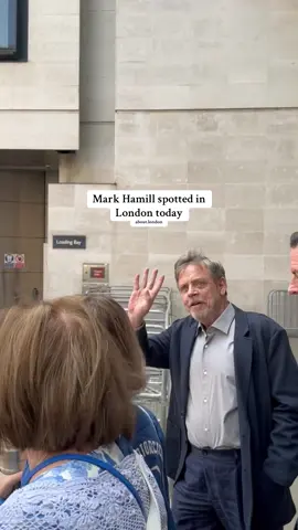 Mark Hamill spotted in London today! #markhamill #lukeskywalker #starwars #london #fyp 