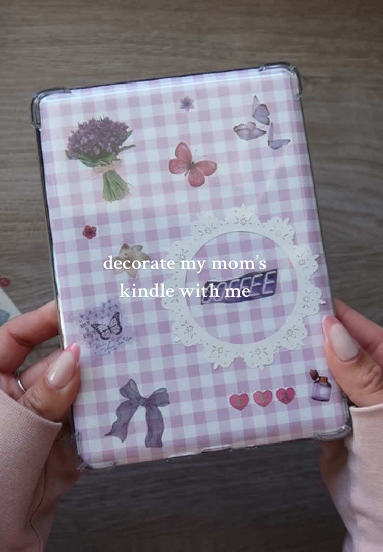 I get my love for reading from my mom so I decided to treat her to a kindle and decorate it to match mine while using her favorite color!! 💜 #creatorsearchinsights #kindle #kindledecorating #kindlestickers #kindlecase 