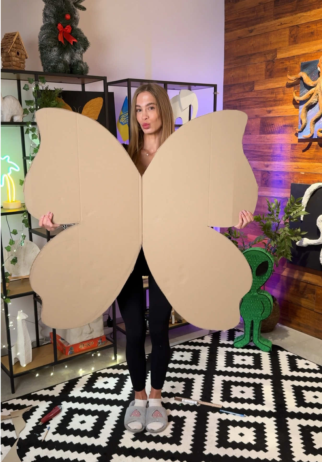 song 🎧 “This Is the Part” by @indemaio 🔥🔥🔥DIY Butterfly Shelf 🦋Part 1️⃣🦋 #tutorial #craftidea #diycrafts #diyproject #processvideo 