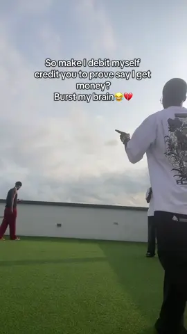 😂