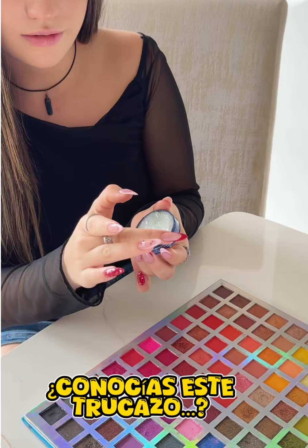 Realiza este Trucazo y ponte el color que más te guste 🥰 #tips #trucos #tricks #ideas #hacks 