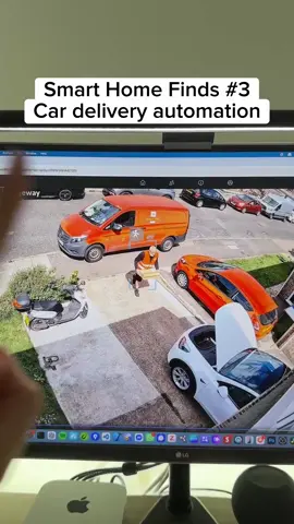 How would you react to this if you were the delivery man? #smarthome #homeassistant #unify