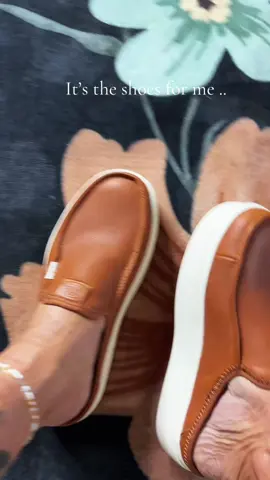 I love that you can dress them up or down #heydude #heydudeshoes #leatherclogs #tiktokshopcreatorpicks #tiktokbacktoschool 
