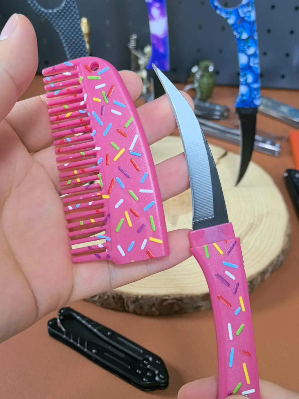 Do you want one? #EDCKnife #PocketKnife #CoolKnives #USA #craftededge 