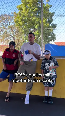 Toda escola tem né 🤣🤣 #meme #nostalgia #viralvideos #mulherdepreso🔓🕊👫💍 