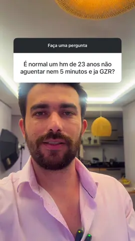 É normal homem de 23 não durar 5 minutos na cama? Segundo a Sociedade Brasileira de Urologia (SBU) estima que cerca de 30% dos homens brasileiros sofrem de ejaculação precoce  . 	•	Fontes médicas mais amplas indicam um intervalo de 20 a 30% dos homens são afetados pela EP  . 	•	A Wikipédia em português também destaca que a EP é a disfunção sexual mais comum entre homens, afetando entre 20% e 30%  . Em suma, a estimativa mais aceita no contexto brasileiro situa a EP entre 20% e 30% da população masculina. #po#podcastsi#diegomudavidaso#sobrehomenso#coachderelacionamentoso#podcast