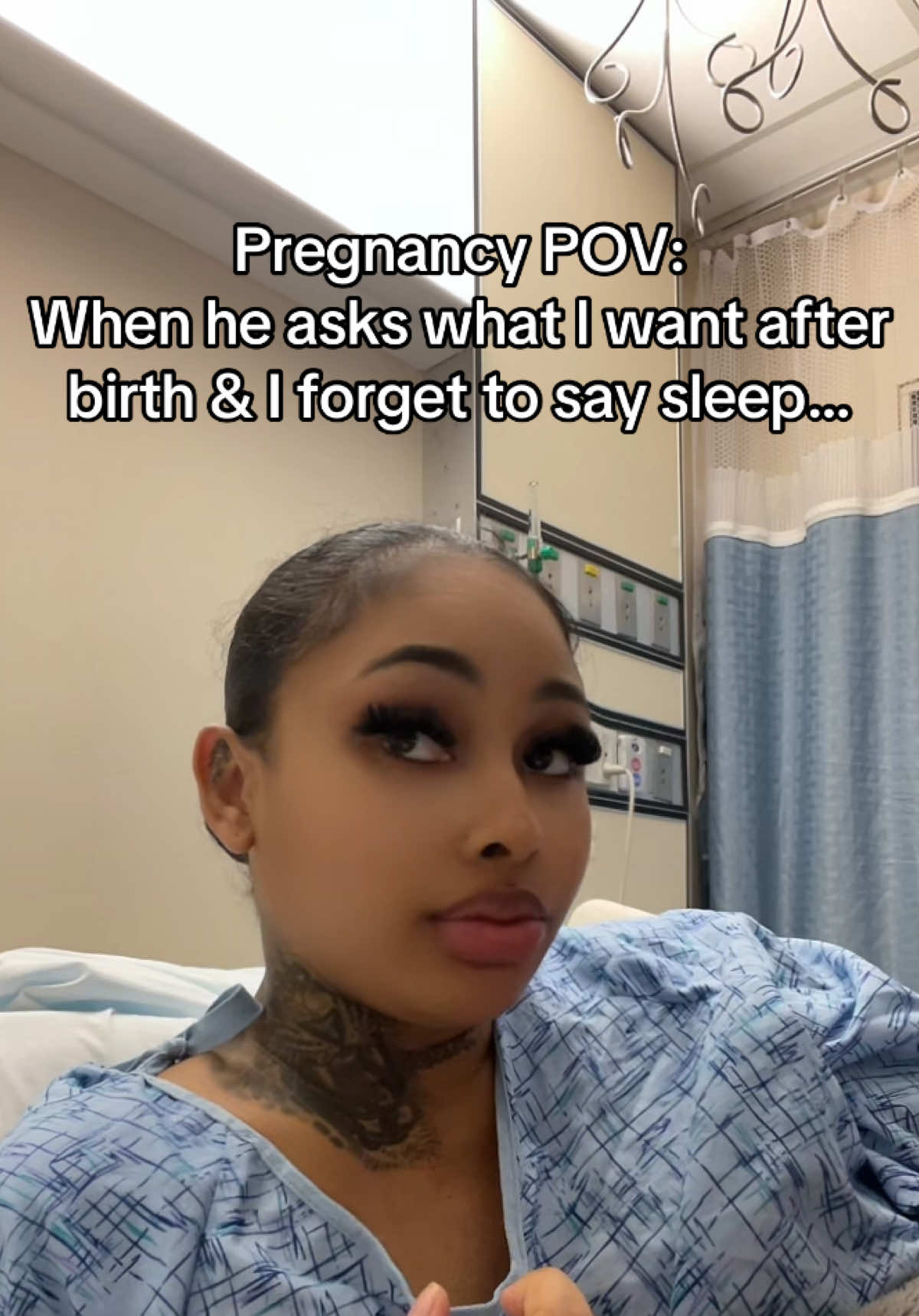Moms Fill in the blank: After birth, I deserve _______ …. Also what was your ‘treat yourself’ moment after delivery?  #pregnant #pregnancy #pregnanttiktok #postpartum #thirdtrimester 