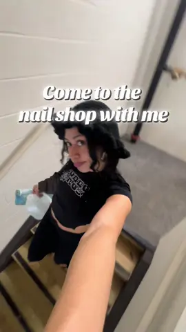 Set up shop with me #creatorsearchinsights #creatorpilotprogram #nailtech #nailvlog 