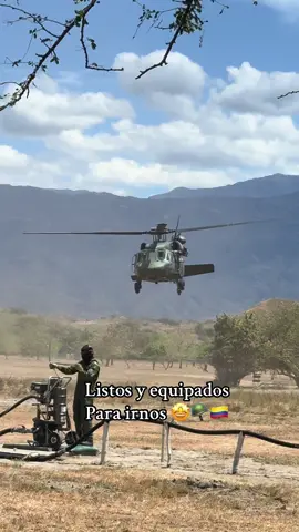 Listos y equipados para irnos al área 🤩🪖🇨🇴#influencer #siguenosparamasvideos #militares 