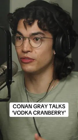 Vodka Cranberry is my song of the summer 😭 #ConanGray #conangrayfanpage #conangrayvids #conangraystan #conangrayedit @conangray 