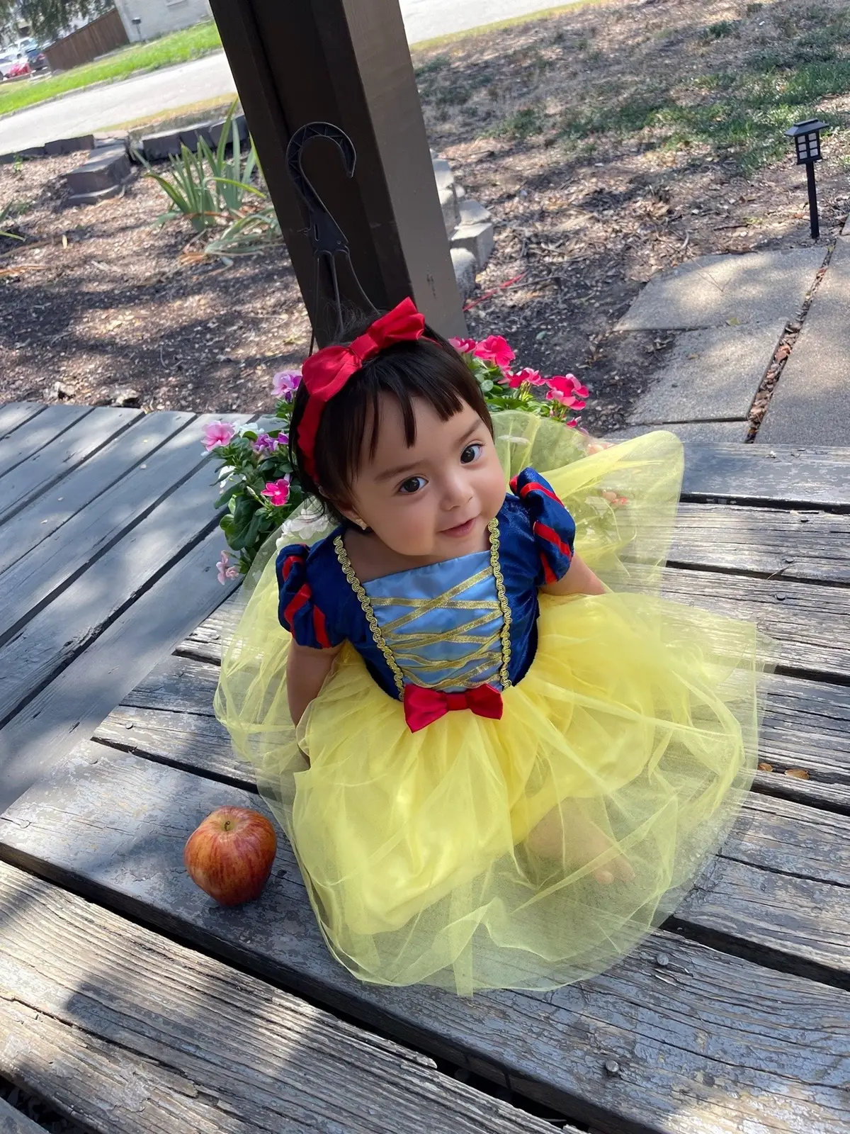 #myprincess #snowwhite #6months #dallas #👸🏻👑 #mymayorbendicion👸🏻💕 #mibebe 