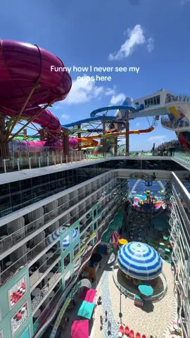 Largest cruise ship of the world #staroftheseas #cruise #royalcaribbean 