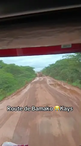 Y’a pas de route 