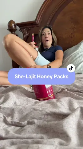 About last night… these women’s Shilajit honey packs unlocked my feral wife era 😏🍯 300mg Shilajit + 80mg Shatavari = dangerous combo. #shilajithoney #shilajitforwomen #betteralt #tiktokshopcreatorpicks #tiktokshopbacktoschool 