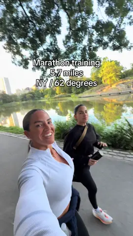 Marathon training 5.7 miles in New York with my bestie #marathon #marathontraining #runtok #run #runnergirl 