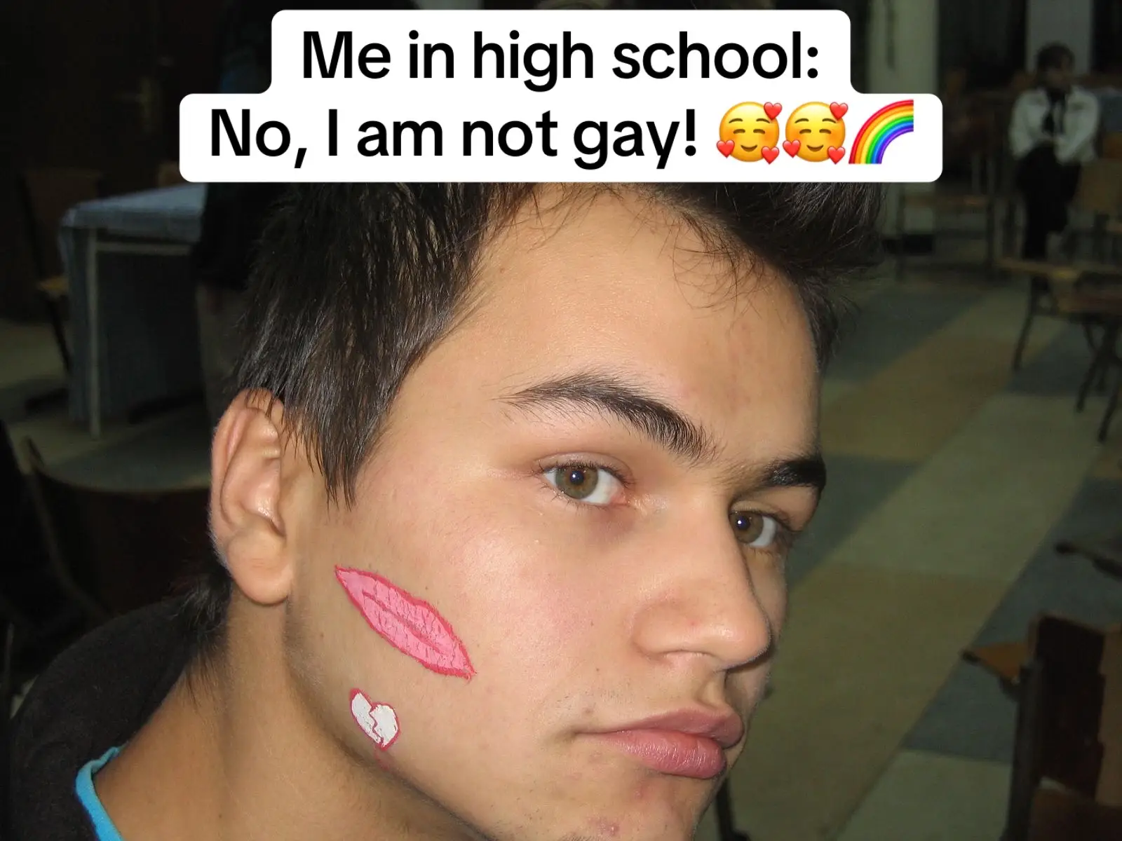 Semnele erau deja acolo, dar nu, nu eram. I was cute, tho 🥰🏳️‍🌈 #fy #gay #liceu #memories 