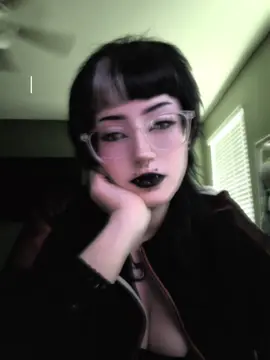 #goth #emo #wlw #alt #gothgirl 